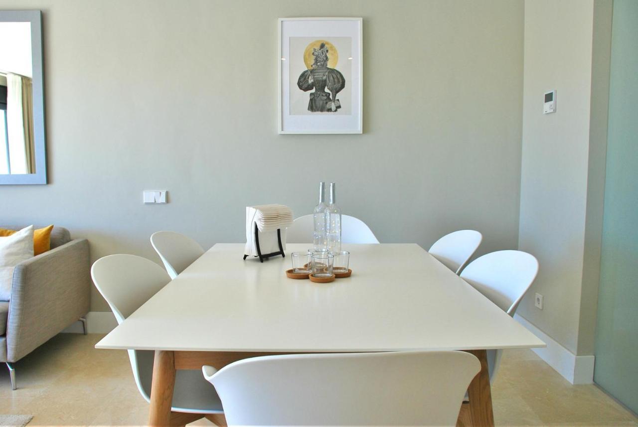 Luxurious In Beautiful Settings Appartement