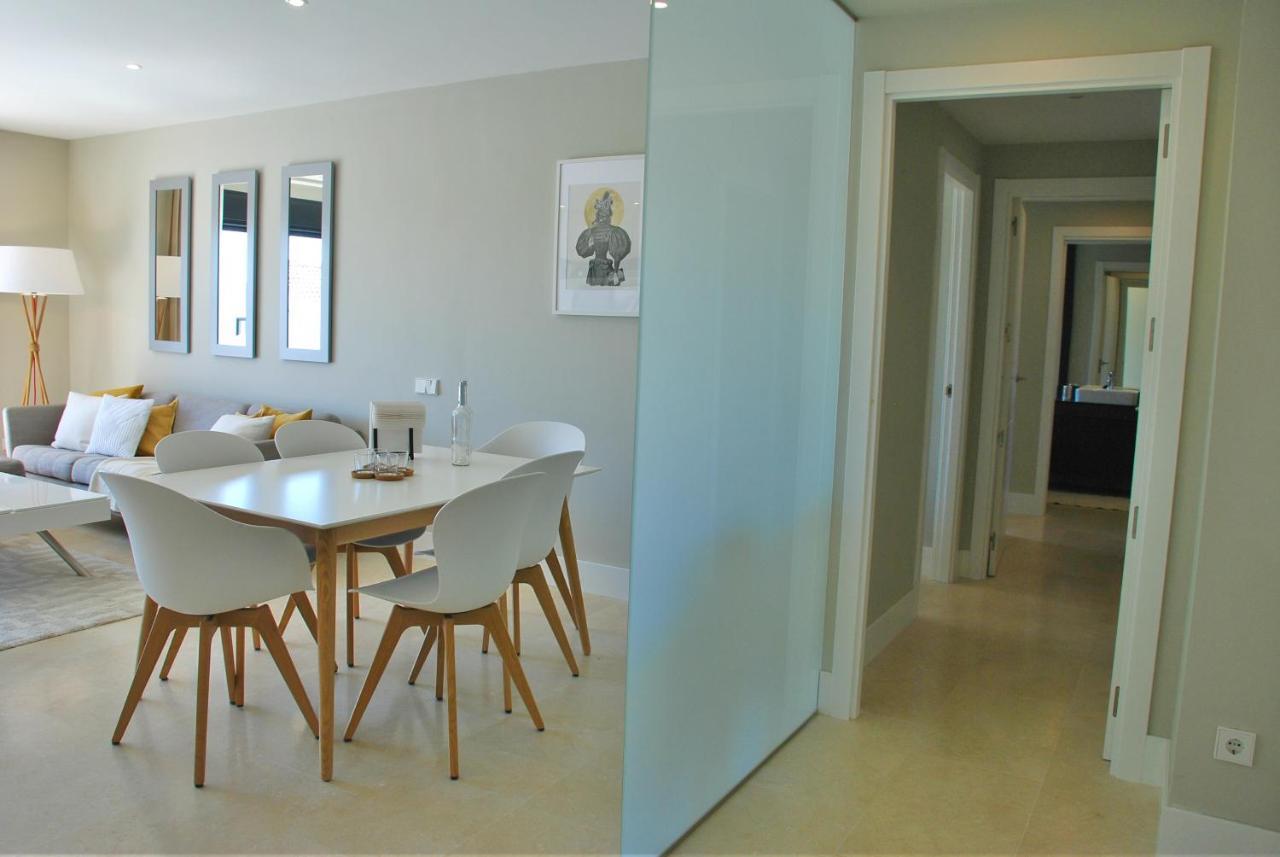 Luxurious In Beautiful Settings Appartement